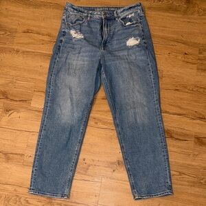 American Eagle Distressed Mom Jeans - Medium Blue Size 12 Stretch